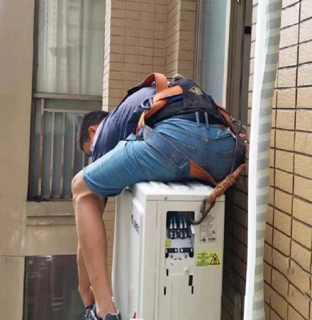 西双版空调移机